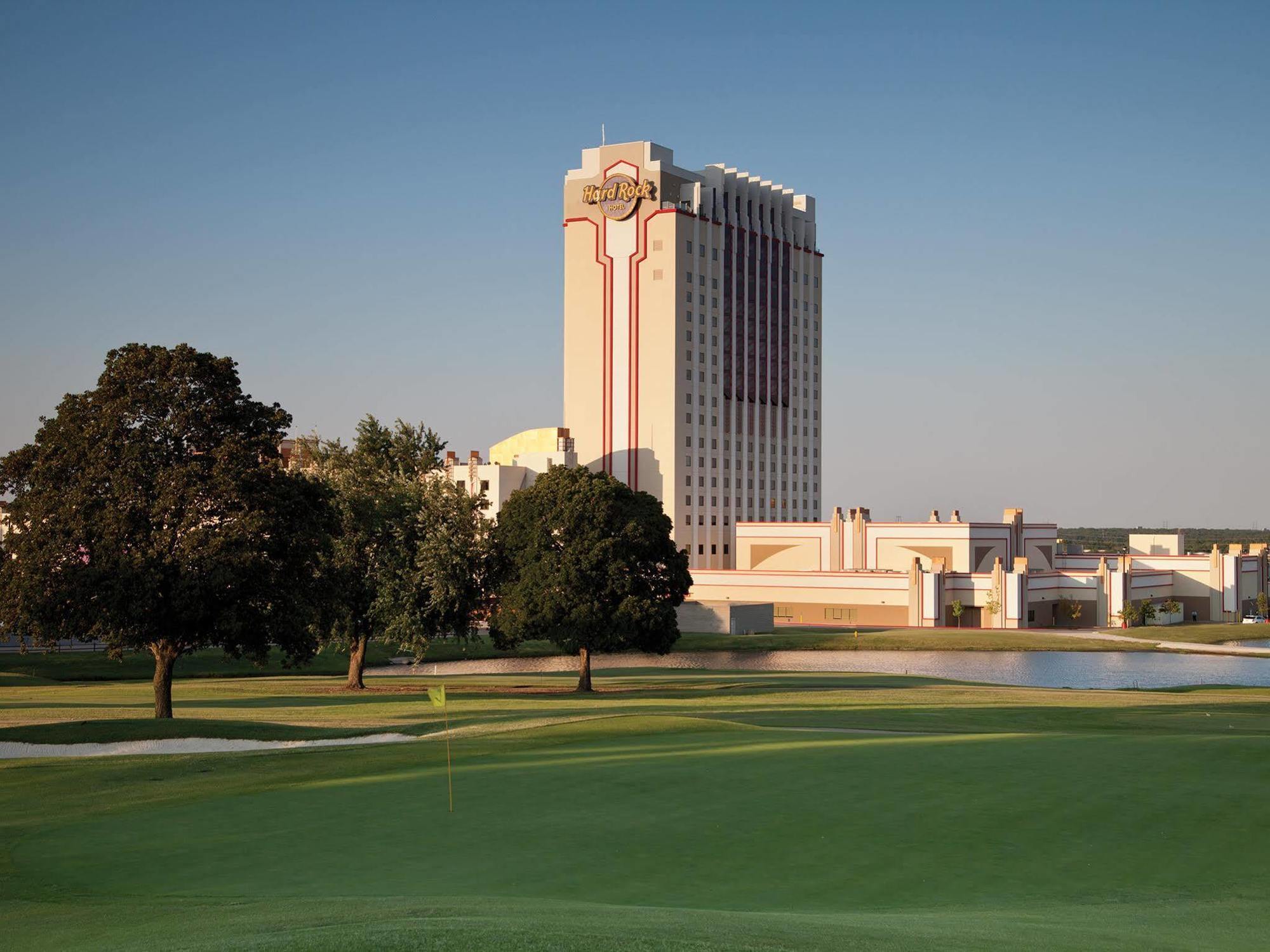 Hard Rock Hotel & Casino Tulsa Catoosa Exterior photo